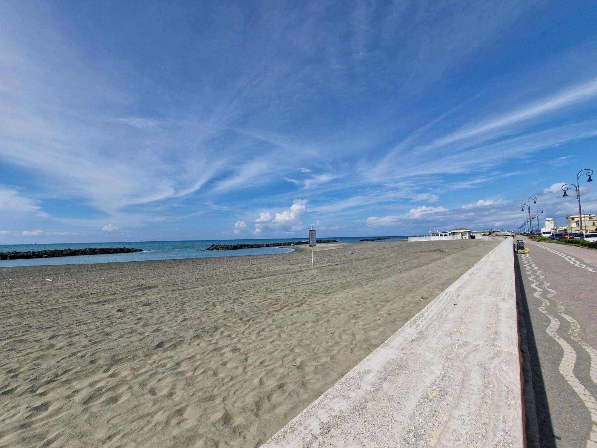 Apartament Vista Mare House Fiumicino Zewnętrze zdjęcie