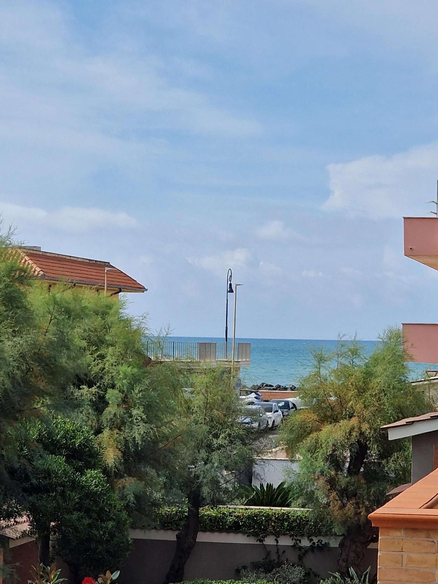 Apartament Vista Mare House Fiumicino Zewnętrze zdjęcie